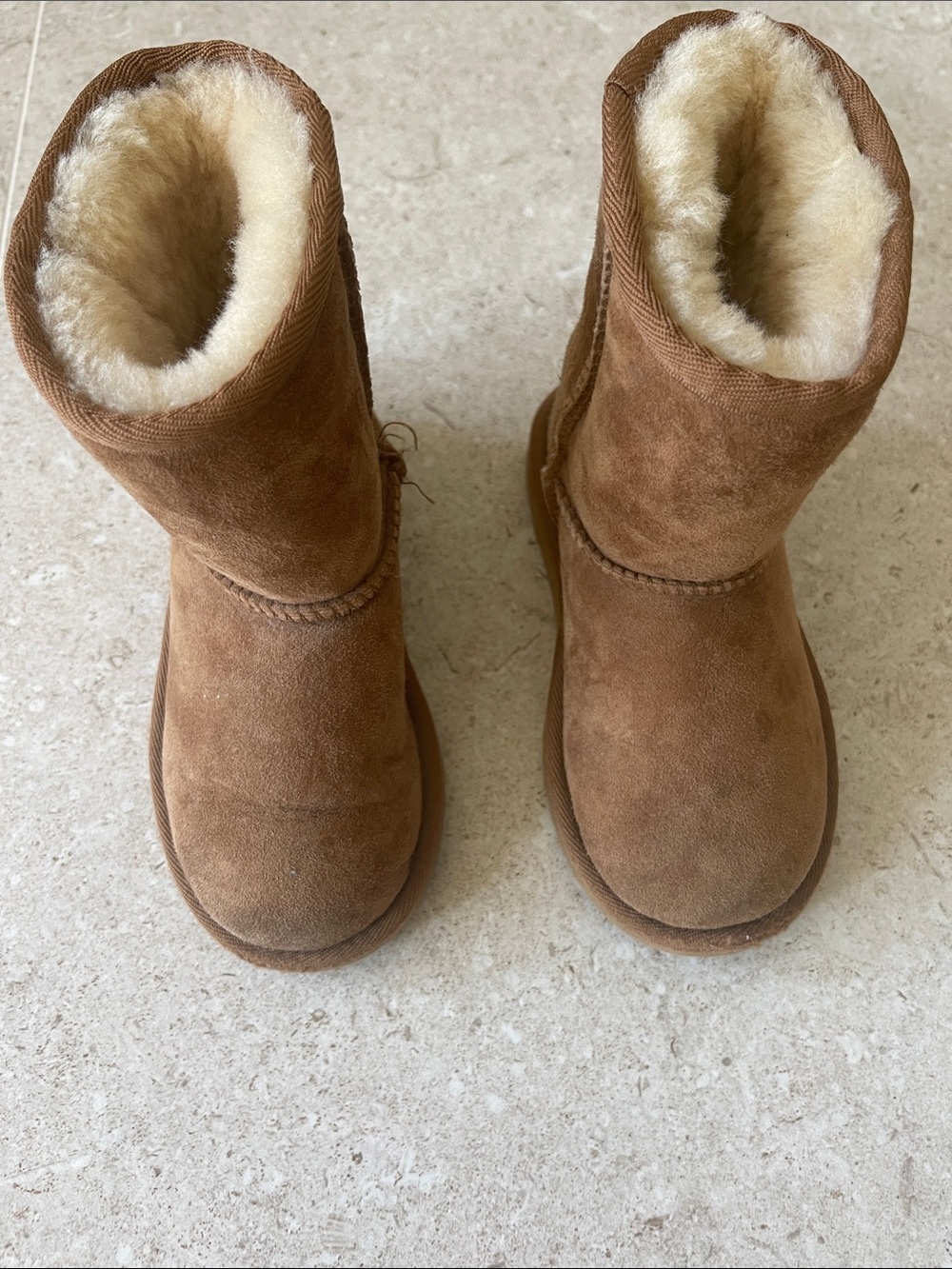 UGG Chestnut Suede Classic Short Boot